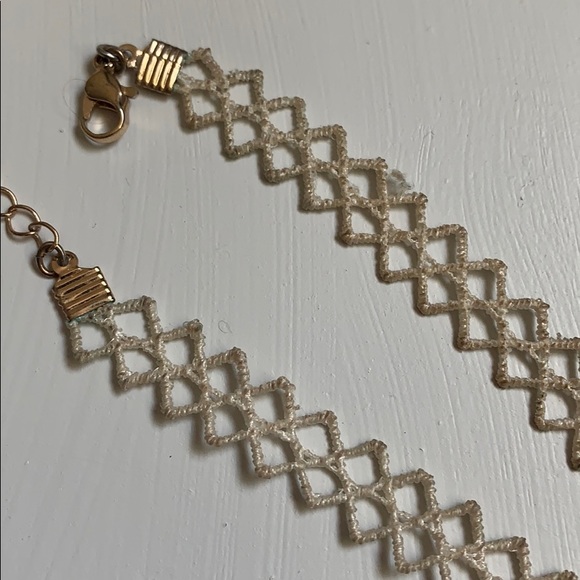 *FREE W/ PURCHASE* Choker - Picture 2 of 2